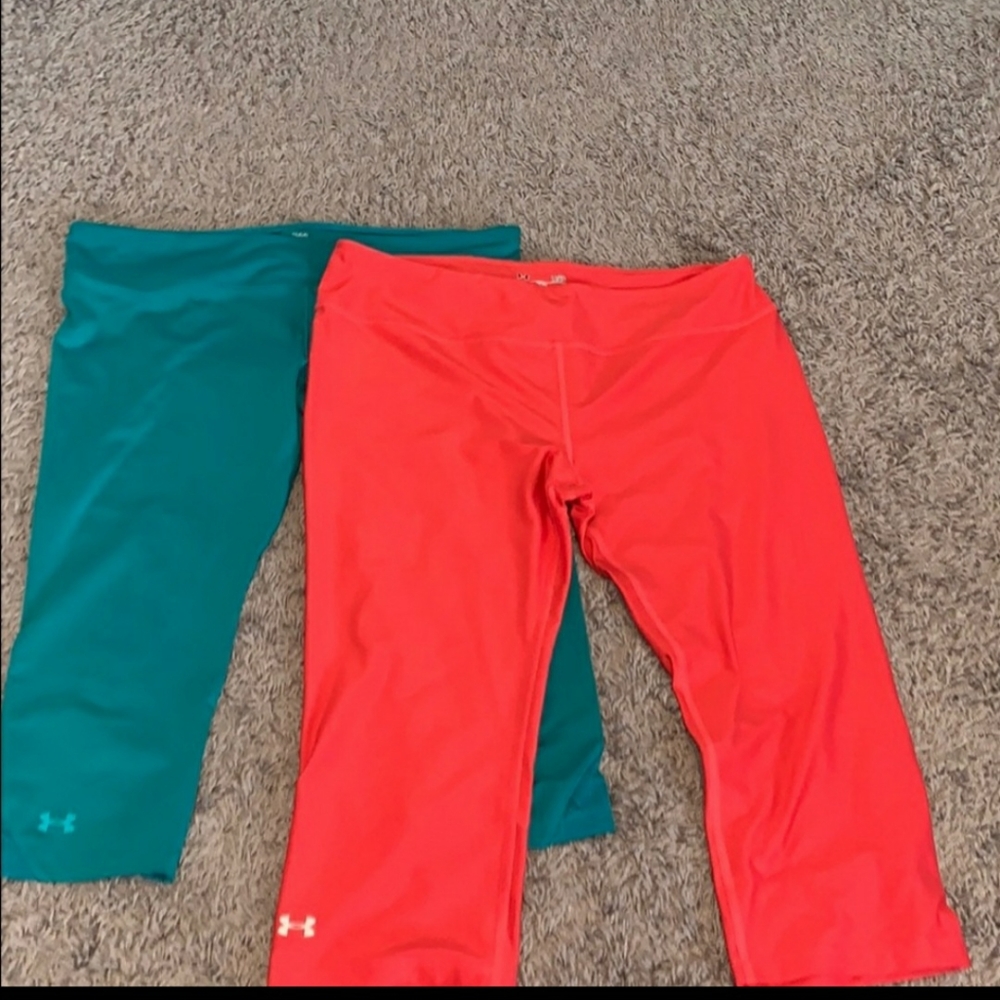 Ready for a workout?! 2 pair leggings excellent co